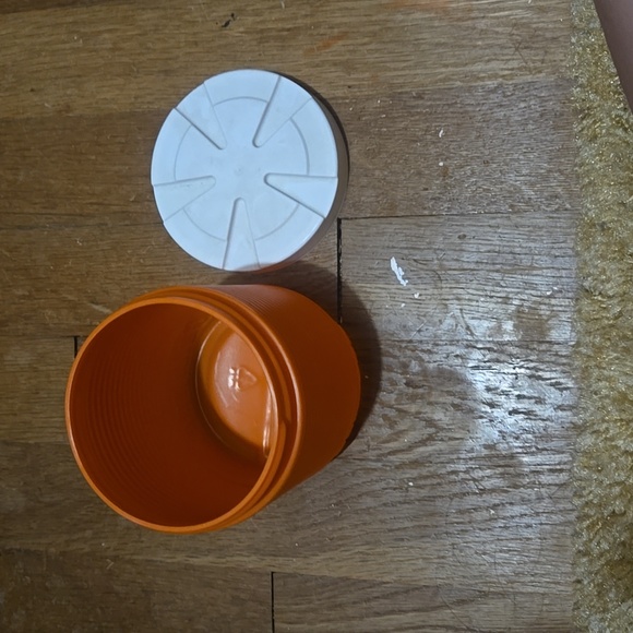 Orange and White Food Storage Container - Picture 3 of 3
